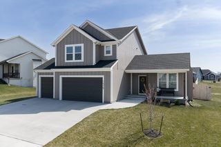 16349 Lolly Lane, Basehor, KS 66007