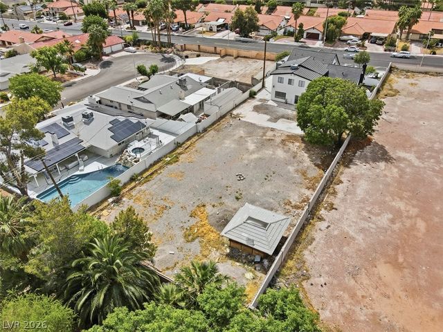 3200 West Oakey Boulevard, Las Vegas, NV 89102