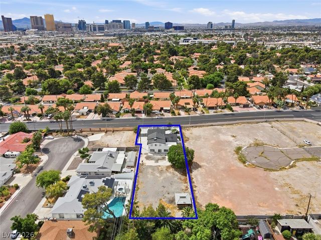 3200 West Oakey Boulevard, Las Vegas, NV 89102
