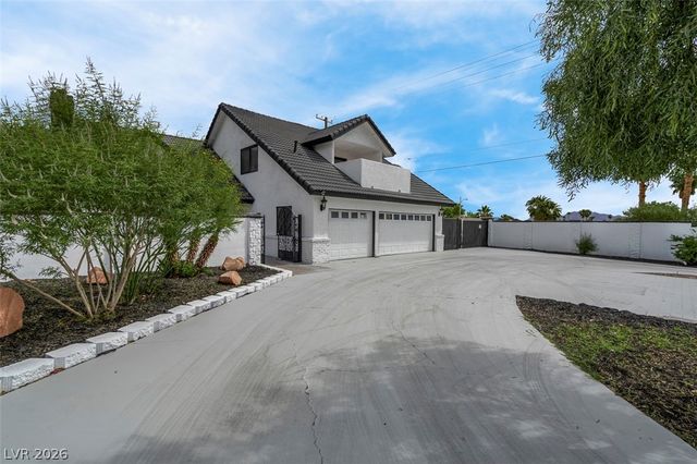 3200 West Oakey Boulevard, Las Vegas, NV 89102