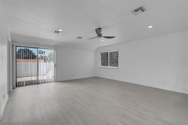 3200 West Oakey Boulevard, Las Vegas, NV 89102