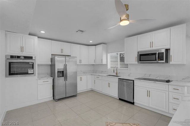 3200 West Oakey Boulevard, Las Vegas, NV 89102