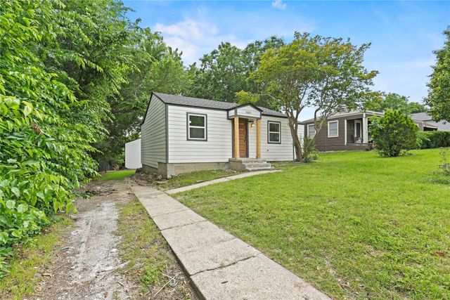 5101 Penrod Court, River Oaks, TX 76114