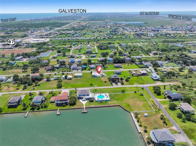 1134 E Canal East, Crystal Beach, TX 77650