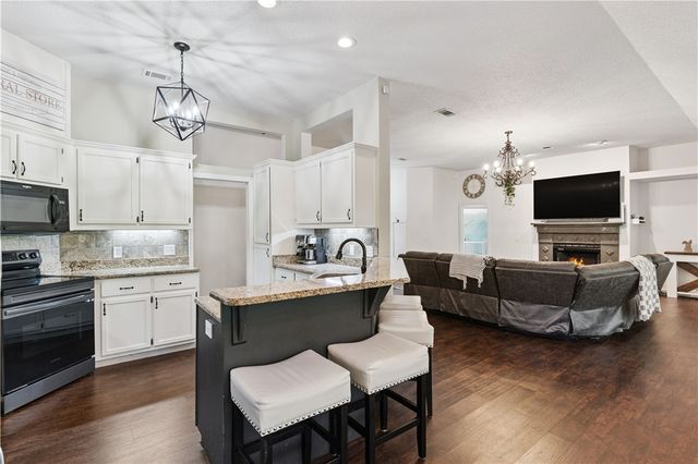 136 Lake Jordan Blvd, Kingsland, GA 31548