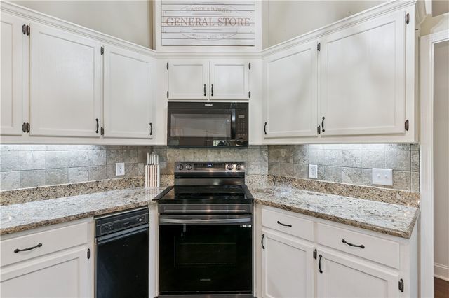 136 Lake Jordan Blvd, Kingsland, GA 31548