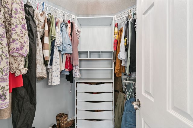 136 Lake Jordan Blvd, Kingsland, GA 31548