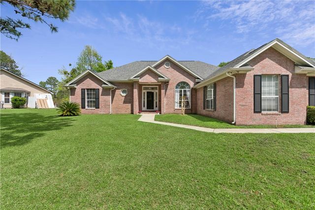 136 Lake Jordan Blvd, Kingsland, GA 31548