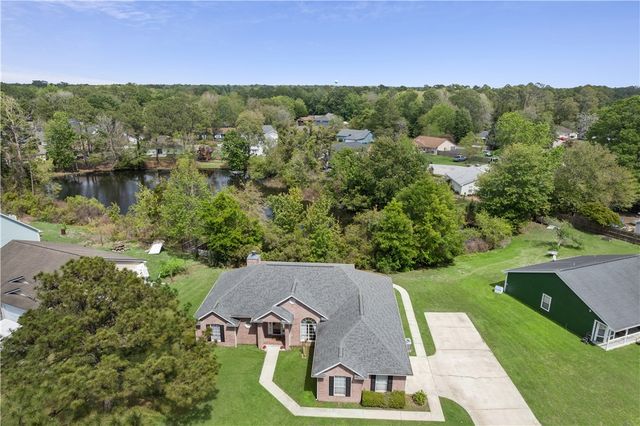 136 Lake Jordan Blvd, Kingsland, GA 31548