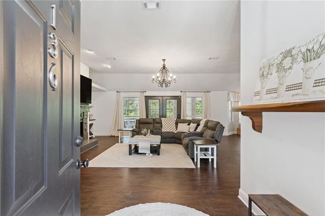 136 Lake Jordan Blvd, Kingsland, GA 31548