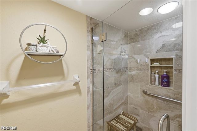 14750 Eagle Ridge DR 216, Fort Myers, FL 33912