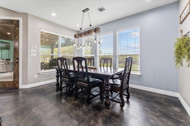 15637 Knotty Oaks Trail, Magnolia, TX 77355