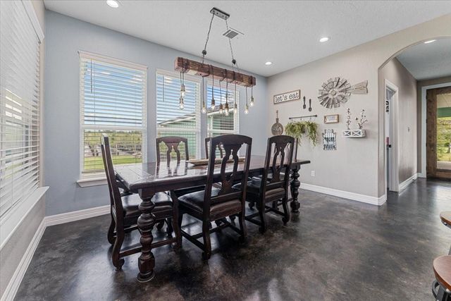 15637 Knotty Oaks Trail, Magnolia, TX 77355