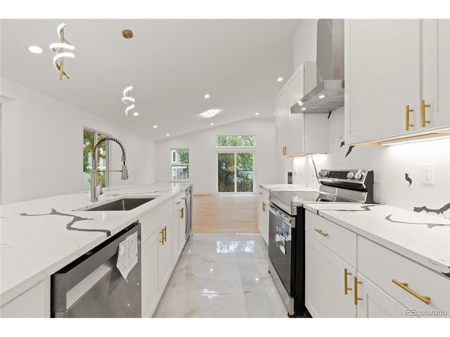 6118 Salvia Ct, Golden, CO 80403