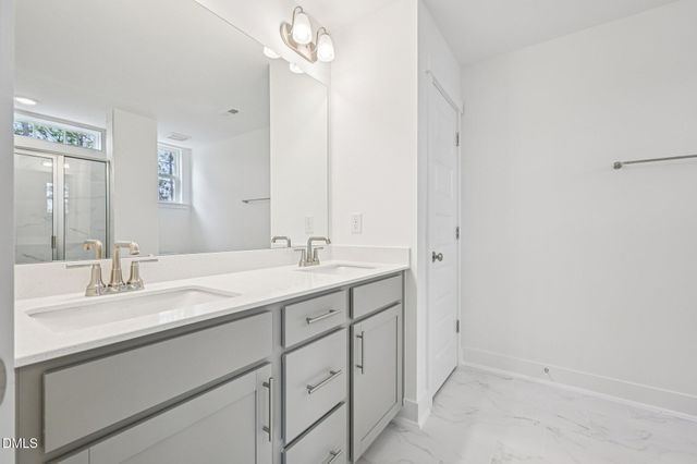 10904 Bayflower Way, Raleigh, NC 27617