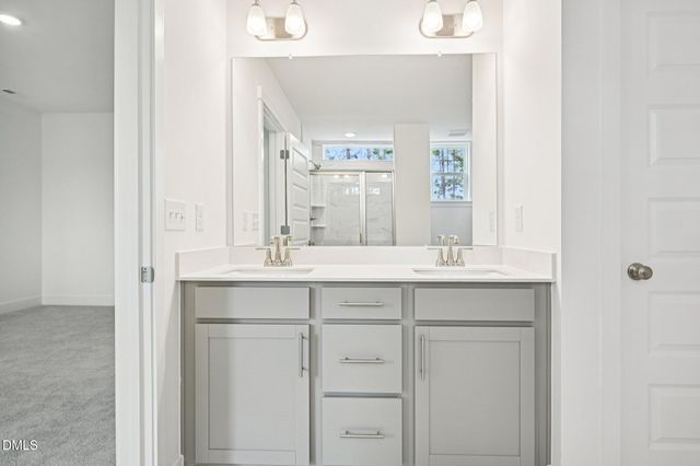 10904 Bayflower Way, Raleigh, NC 27617