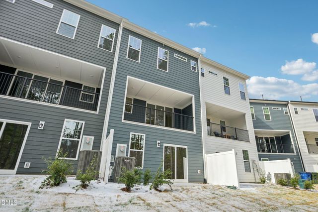 10904 Bayflower Way, Raleigh, NC 27617