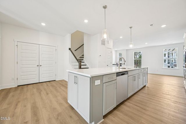 10904 Bayflower Way, Raleigh, NC 27617