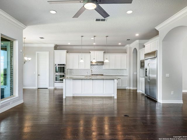 8323 Winecup Hill, San Antonio, TX 78256