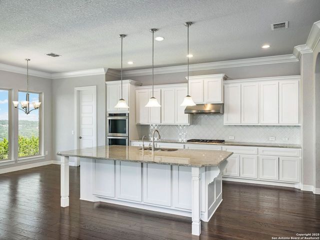 8323 Winecup Hill, San Antonio, TX 78256