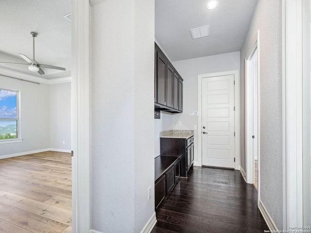 8323 Winecup Hill, San Antonio, TX 78256