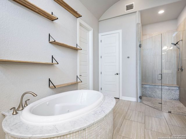 8323 Winecup Hill, San Antonio, TX 78256