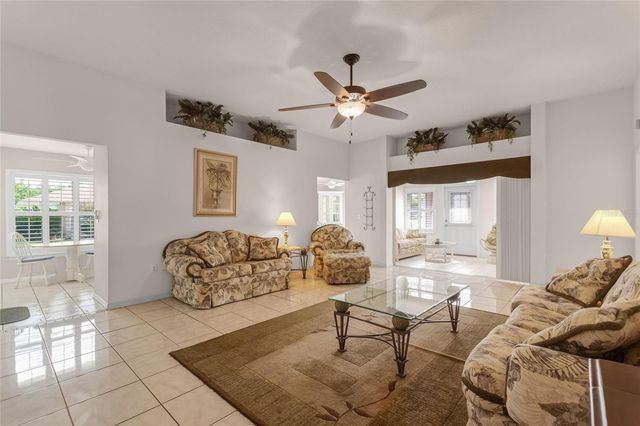 704 PINNACLE DRIVE, Haines City, FL 33844