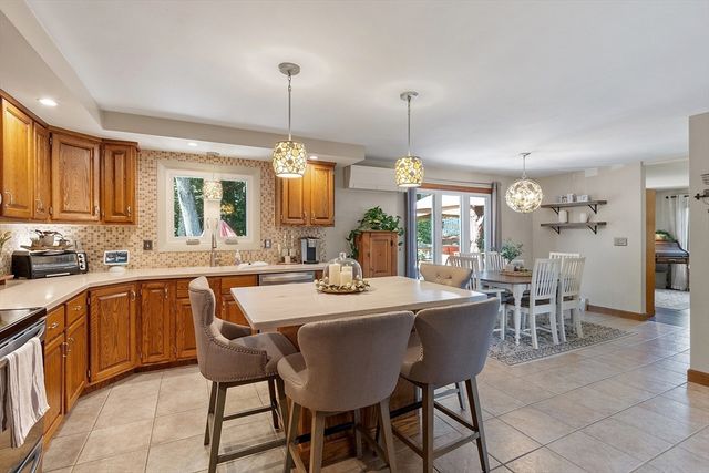 36 Will Thompson Way, Fitchburg, MA 01420