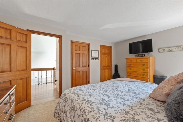 36 Will Thompson Way, Fitchburg, MA 01420