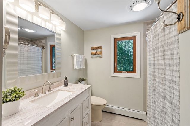 36 Will Thompson Way, Fitchburg, MA 01420