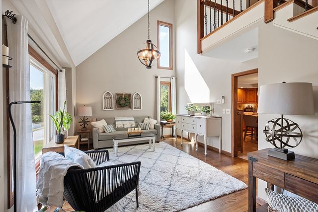 36 Will Thompson Way, Fitchburg, MA 01420