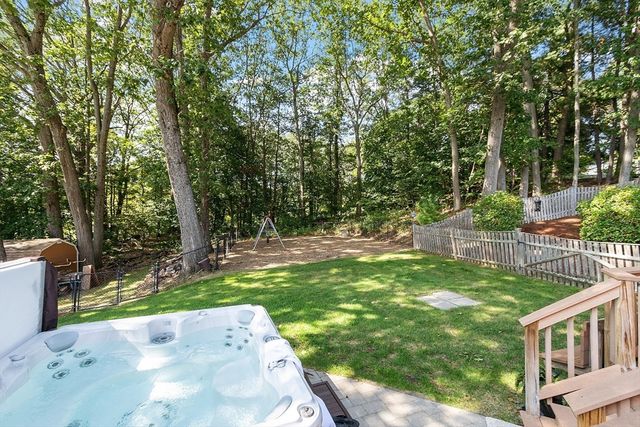 36 Will Thompson Way, Fitchburg, MA 01420