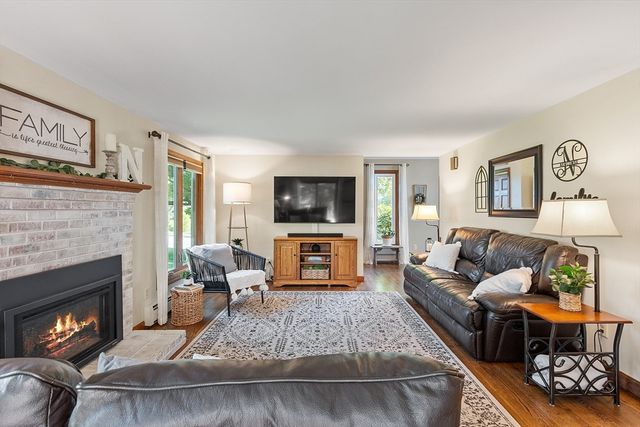 36 Will Thompson Way, Fitchburg, MA 01420