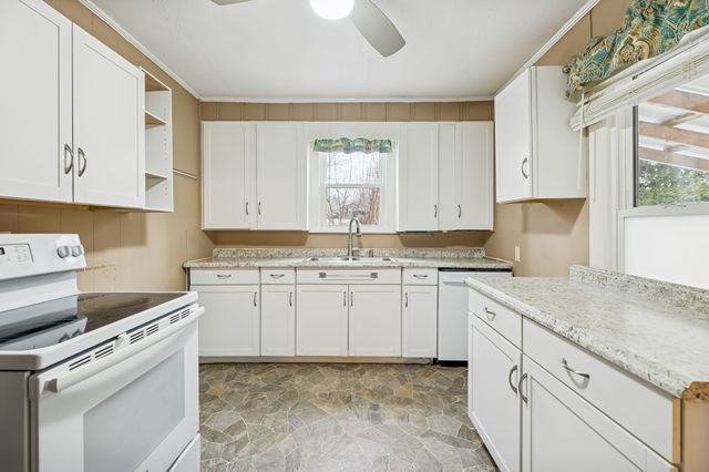 203 Hull Ave, Carthage, TN 37030