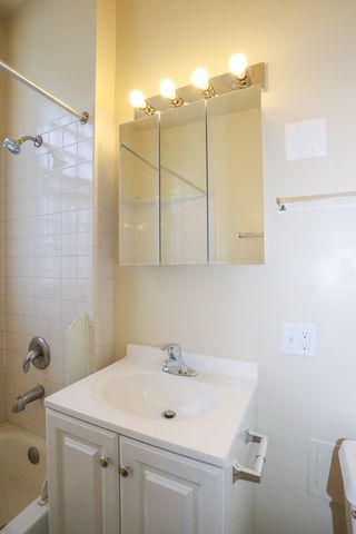 3919 N FREMONT Street 2, Chicago, IL 60613