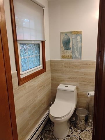 9 Packard Rd, Milford, MA 01757