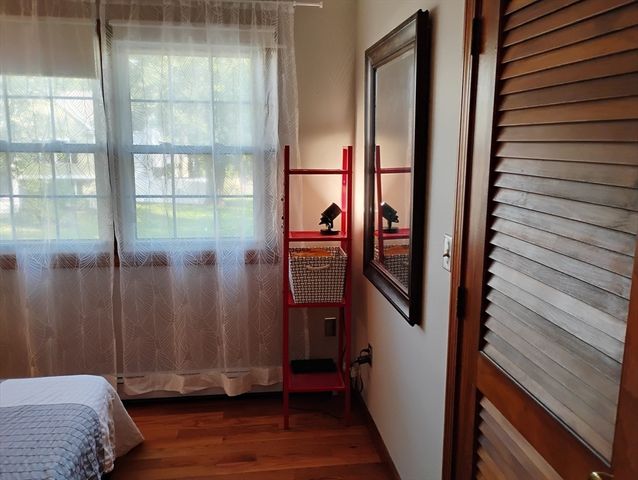 9 Packard Rd, Milford, MA 01757