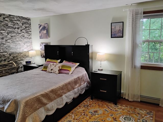 9 Packard Rd, Milford, MA 01757