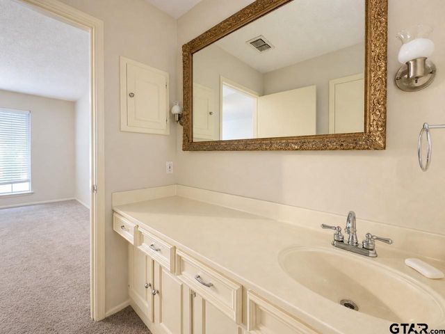 3720-3722 Colony Park Dr, Tyler, TX 75703