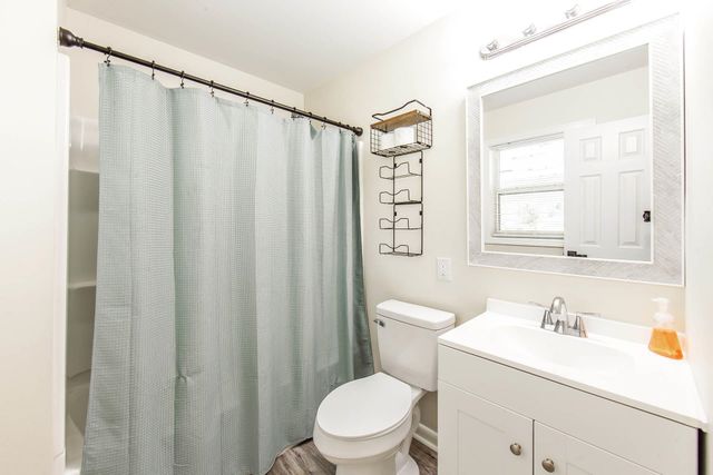 410 Harding Dr, Houma, LA 70364