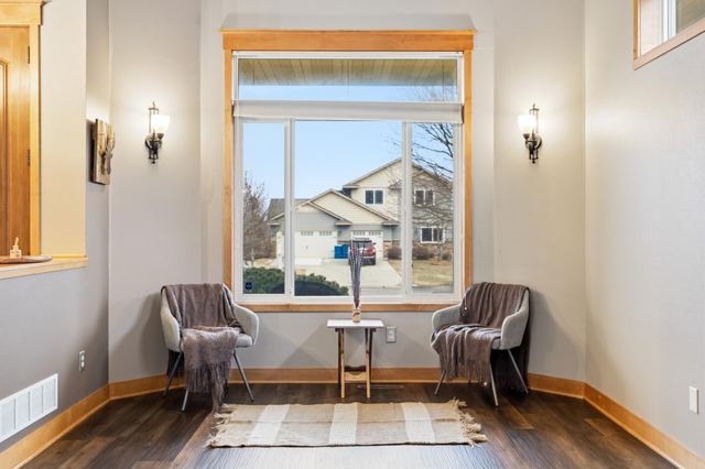 17958 Nixon Drive NW, Elk River, MN 55330