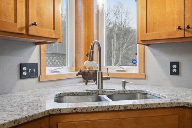 17958 Nixon Drive NW, Elk River, MN 55330