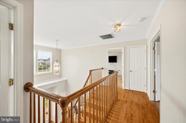 102 SUNDANCE LN, Kearneysville, WV 25430