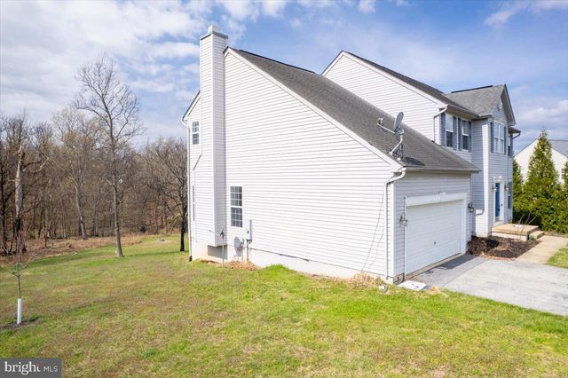102 SUNDANCE LN, Kearneysville, WV 25430