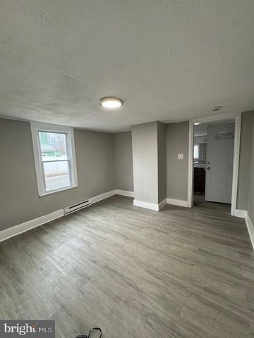 110 MILBURN ST, Elkton, MD 21921