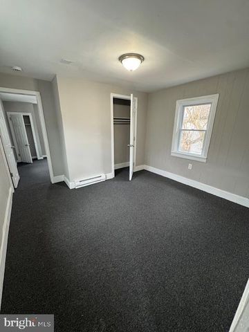 110 MILBURN ST, Elkton, MD 21921