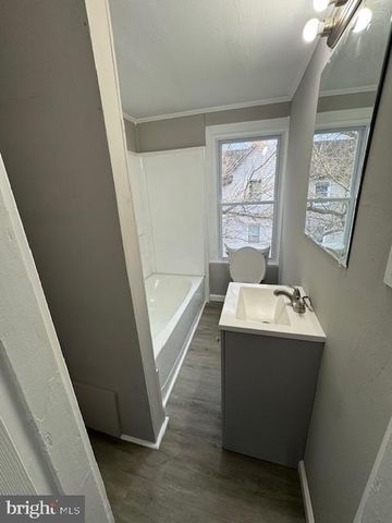 110 MILBURN ST, Elkton, MD 21921