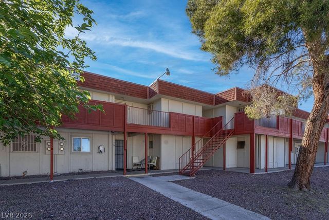 5396 Swenson Street 30, Las Vegas, NV 89119