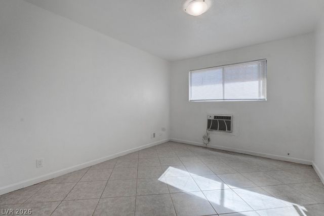 5396 Swenson Street 30, Las Vegas, NV 89119