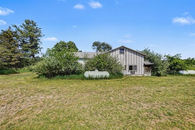 2732 S Osborn Avenue, Fremont, MI 49412